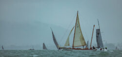Rund Um | Copyright © Julius Osner