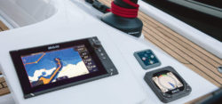 Anchorage investigation with echo sounder - Photo: © Dehler