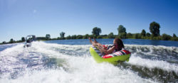 Towable Tubes - Spaß auf dem Wasser - Foto: © Jobe